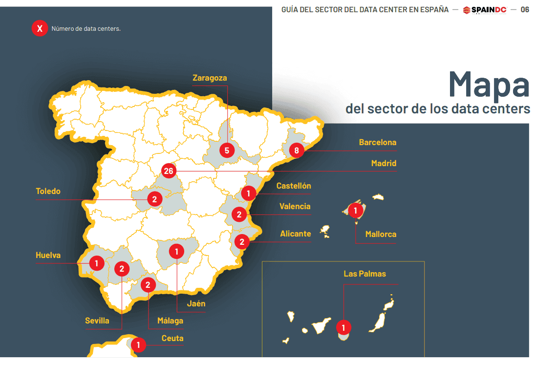 Infraestructura de centro de datos con servidores y sistemas de refrigeración